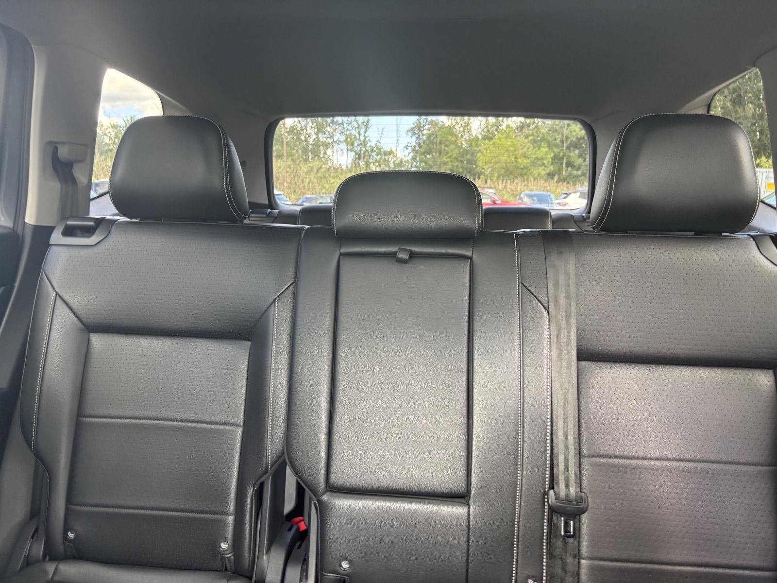 2022 Volkswagen Atlas 2.0T SE w/Technology