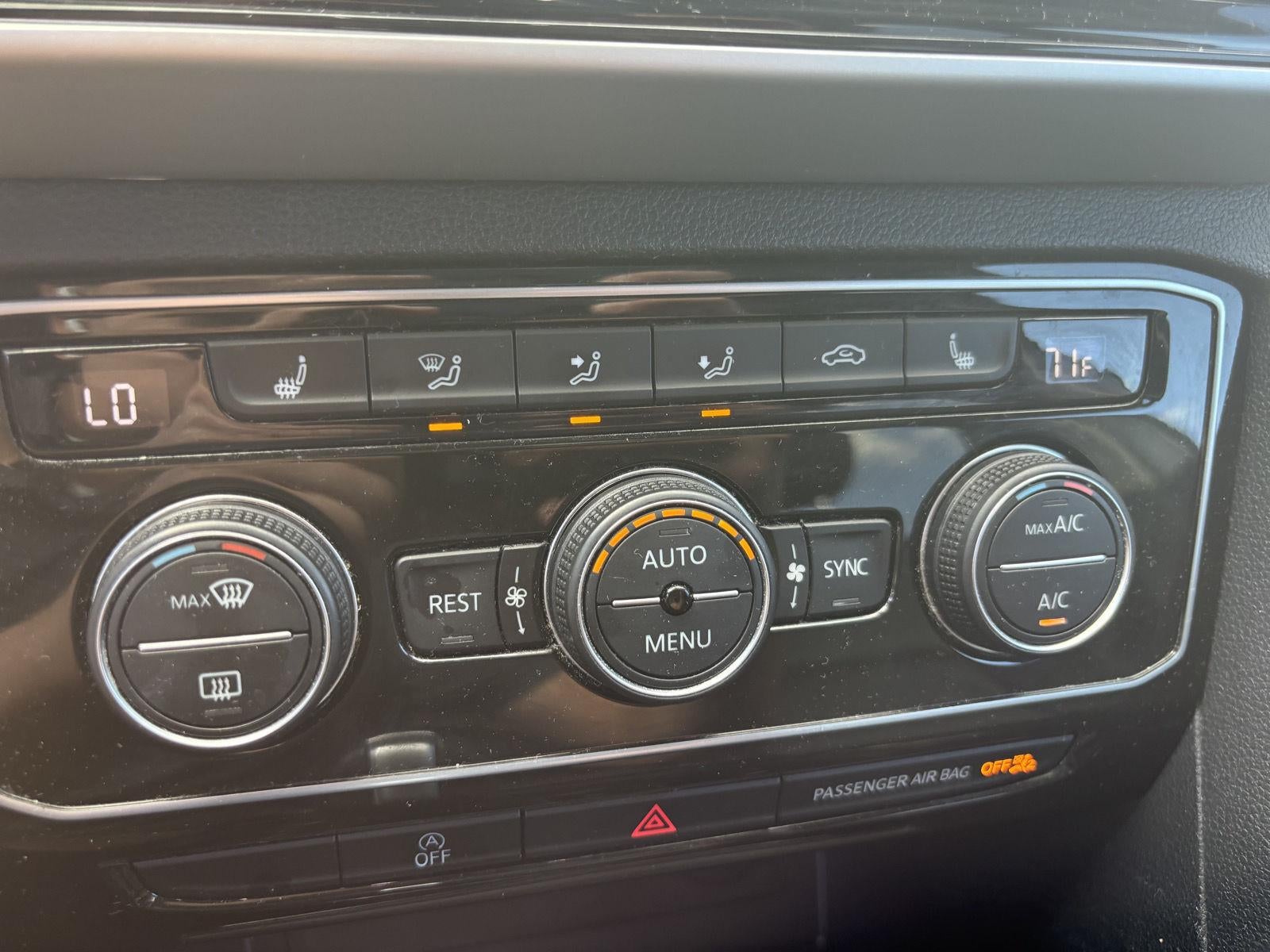 2022 Volkswagen Atlas 2.0T SE w/Technology