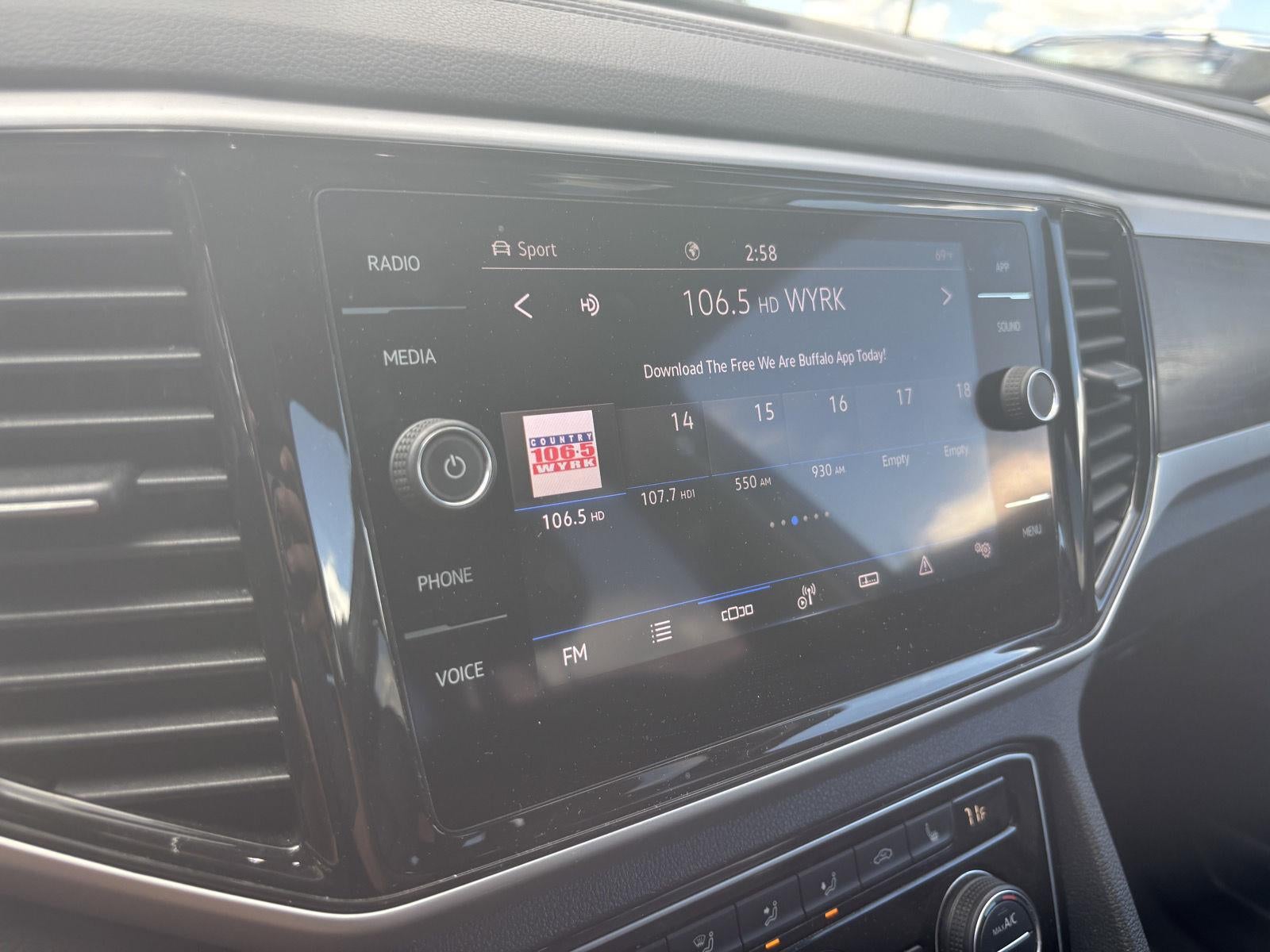 2022 Volkswagen Atlas 2.0T SE w/Technology