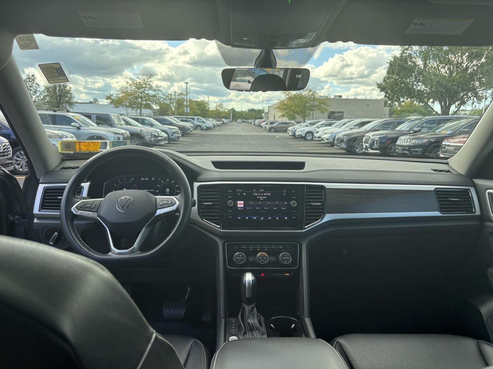 2022 Volkswagen Atlas 2.0T SE w/Technology