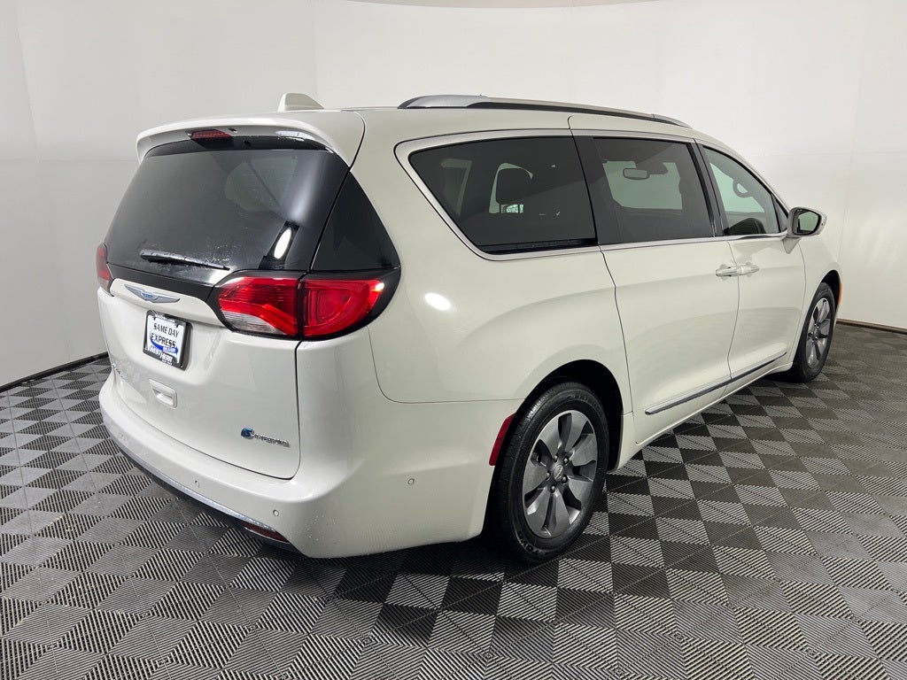 2020 Chrysler Pacifica Hybrid Limited