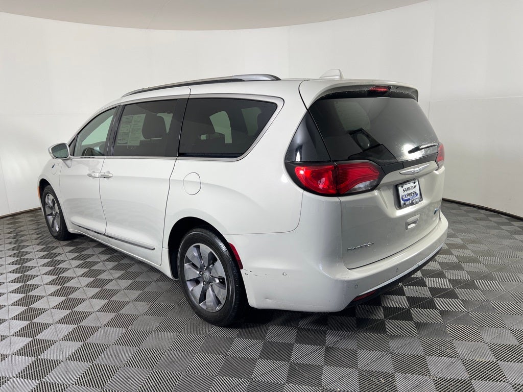 2020 Chrysler Pacifica Hybrid Limited