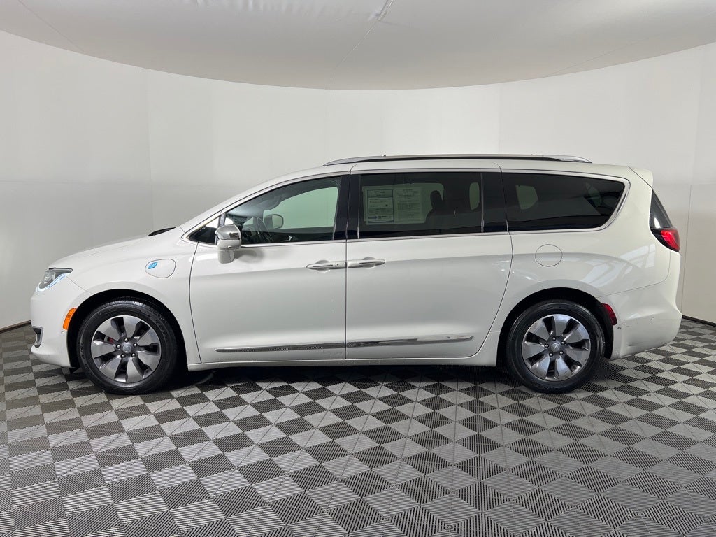 2020 Chrysler Pacifica Hybrid Limited