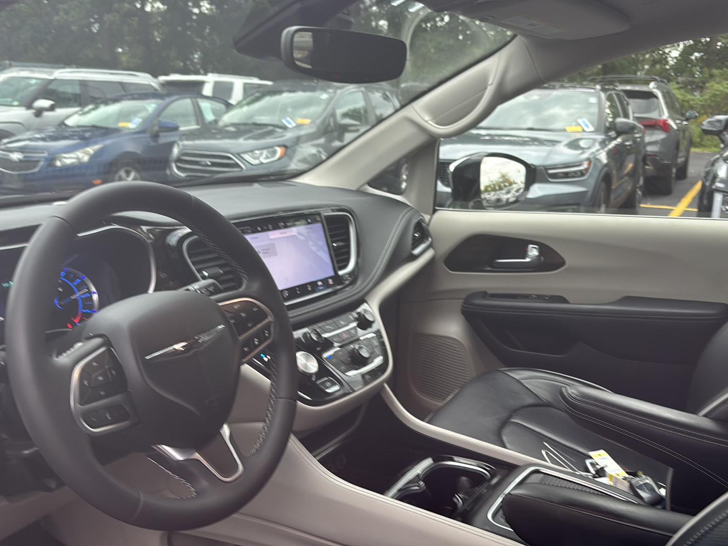 2023 Chrysler Pacifica Hybrid Limited