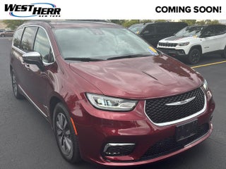 2023 Chrysler Pacifica Hybrid Limited