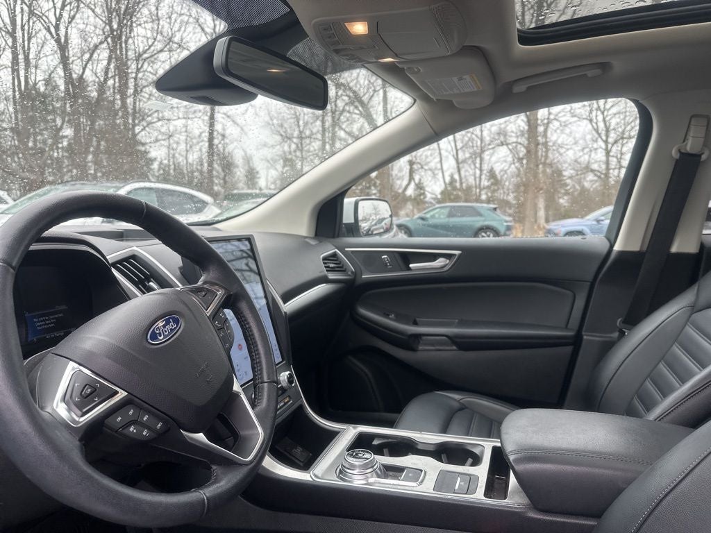 2022 Ford Edge SEL