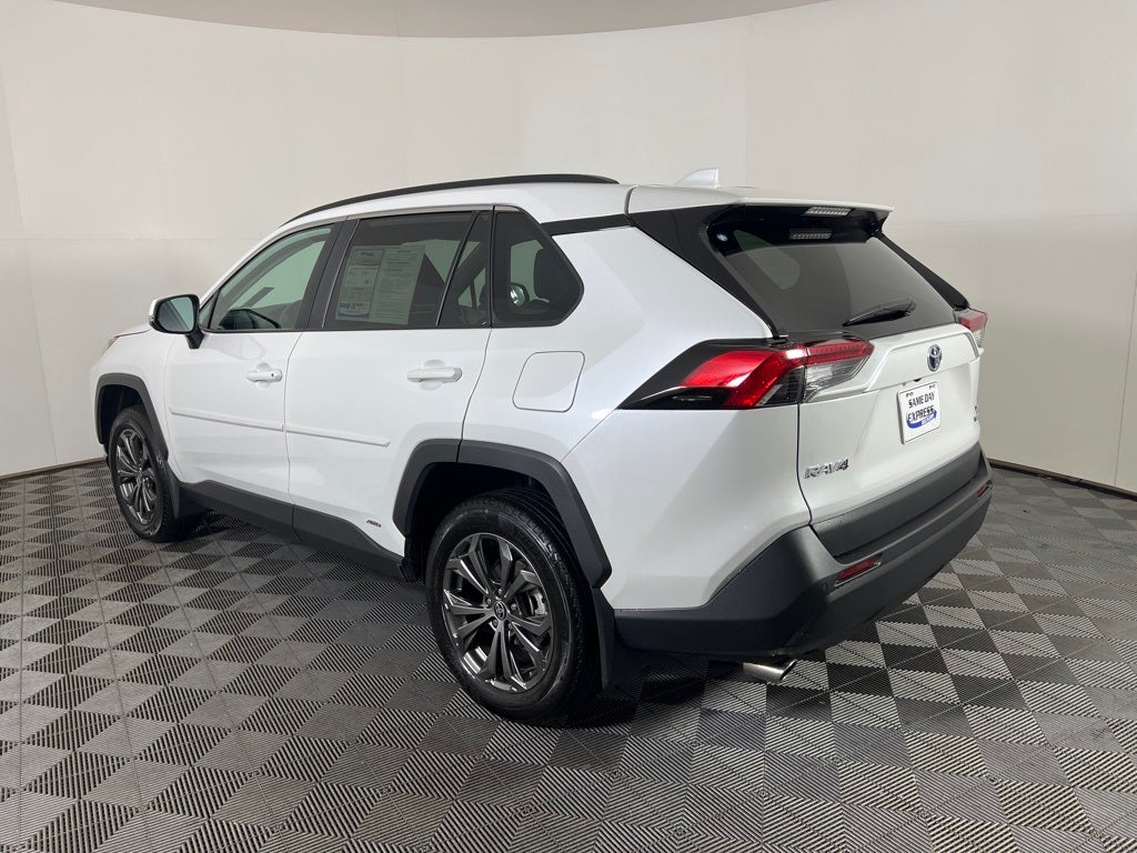 2024 Toyota RAV4 Hybrid XLE Premium