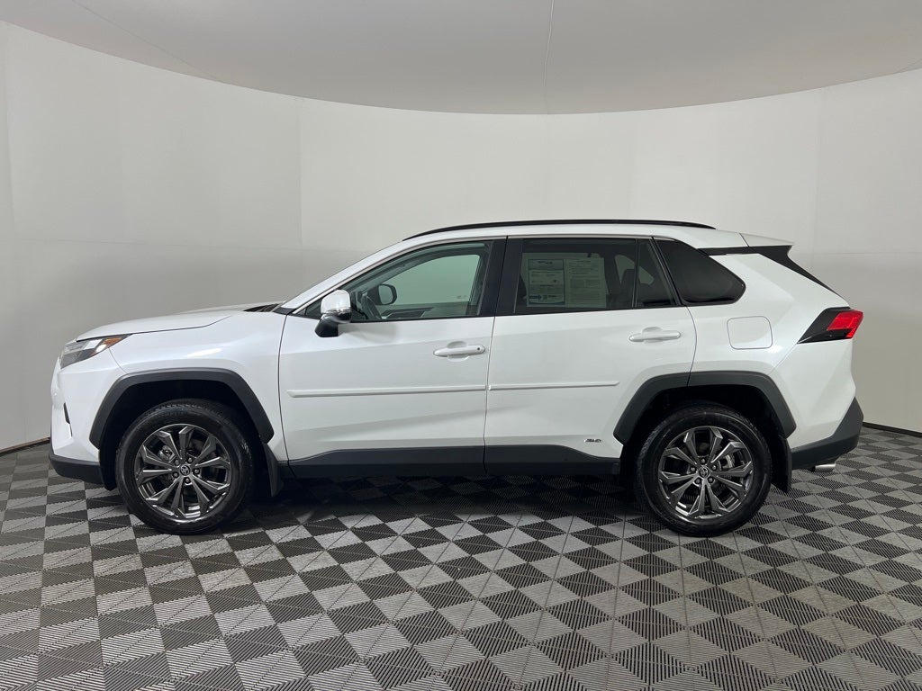 2024 Toyota RAV4 Hybrid XLE Premium