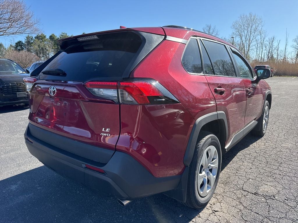 2021 Toyota RAV4 LE