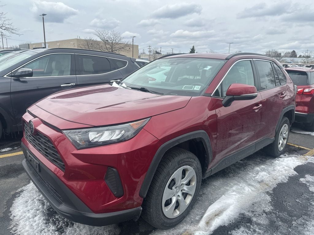 2020 Toyota RAV4 LE