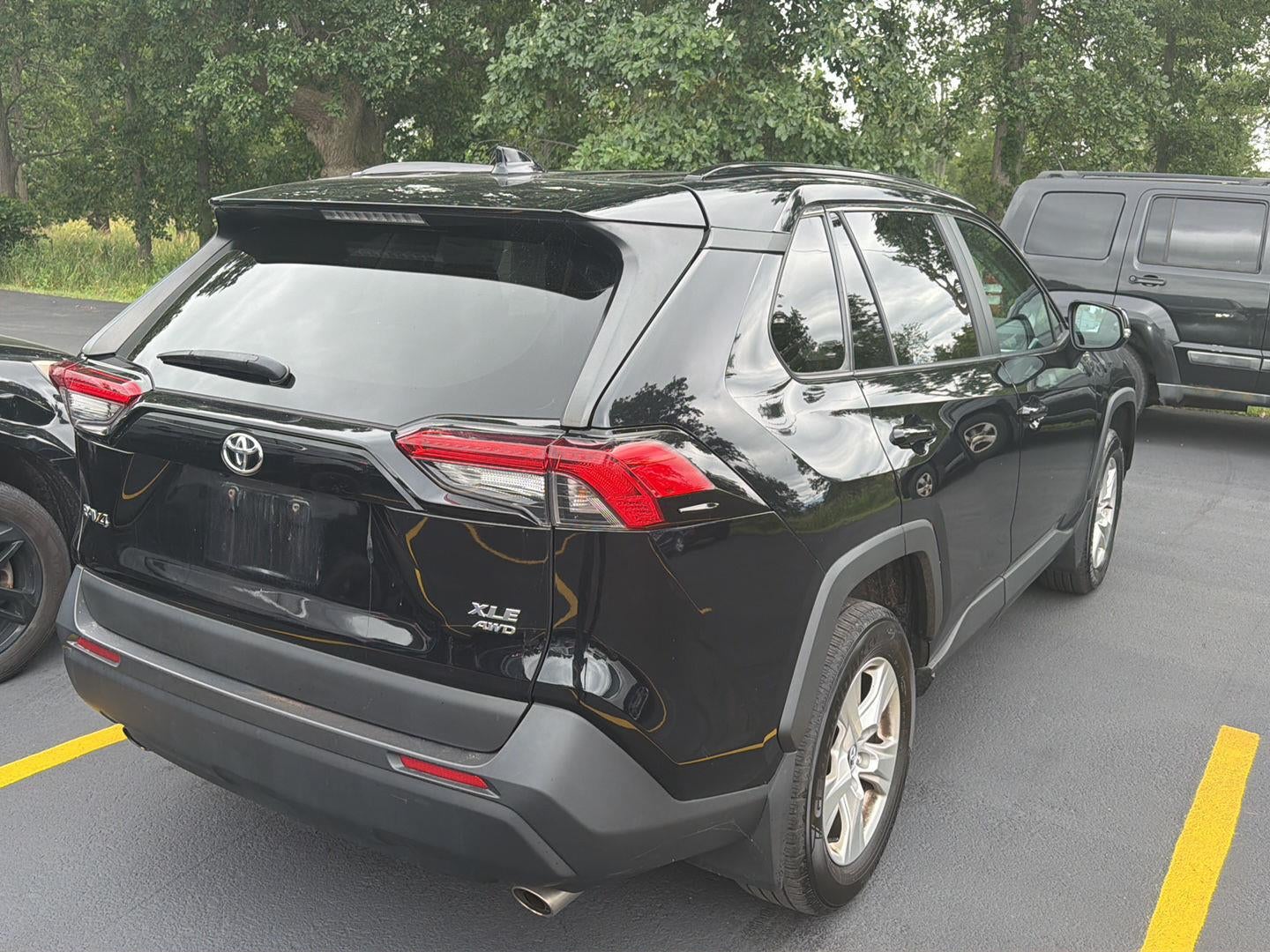 2020 Toyota RAV4 XLE