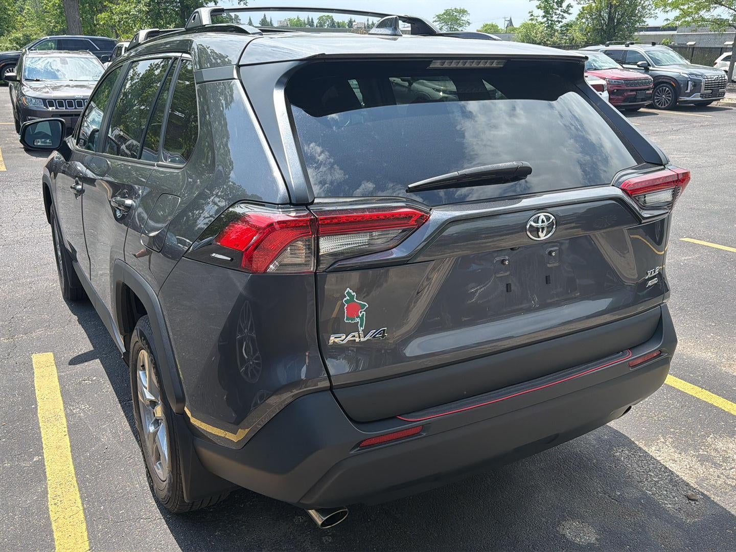 2023 Toyota RAV4 XLE