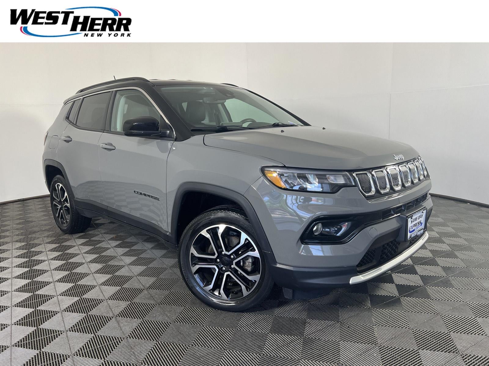 2022 Jeep Compass Limited 4X4's photo