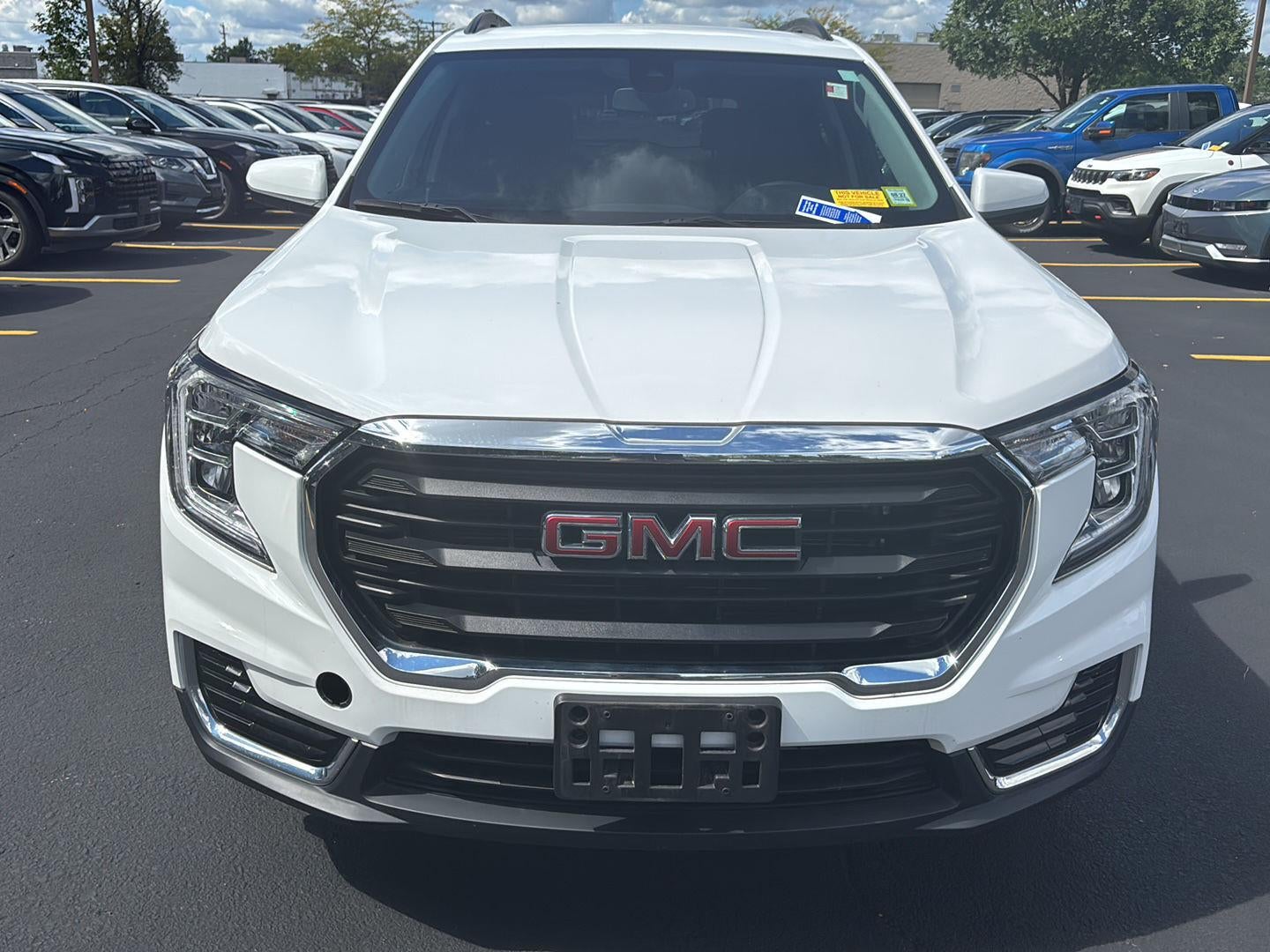 2023 GMC Terrain SLE