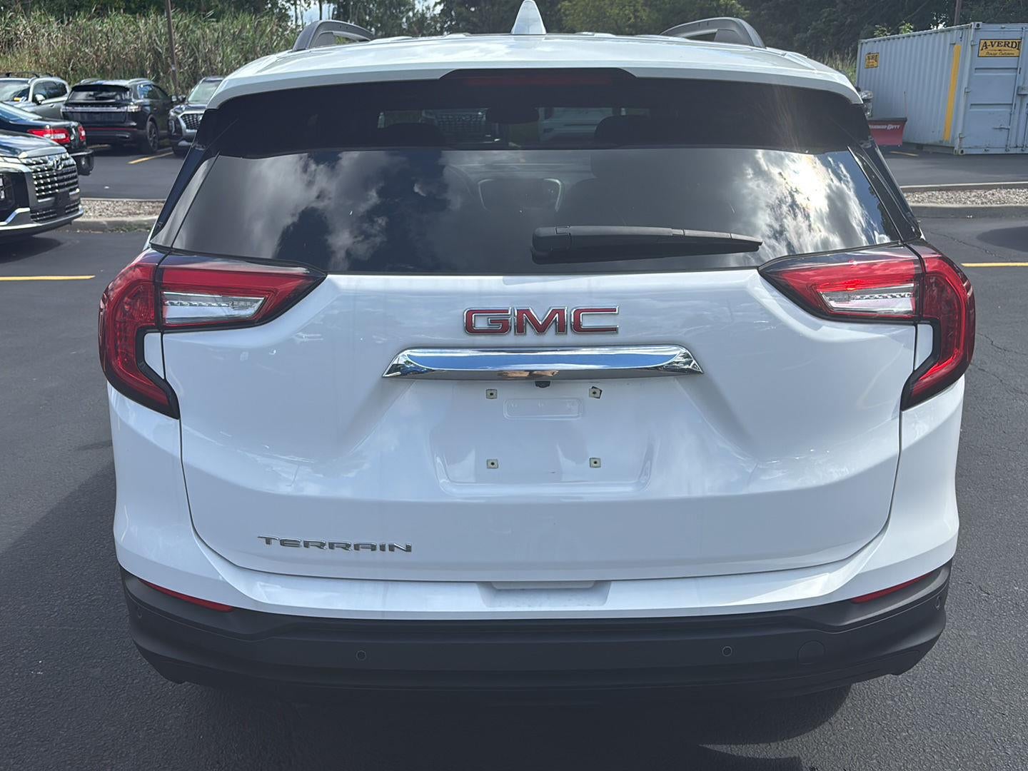 2023 GMC Terrain SLE