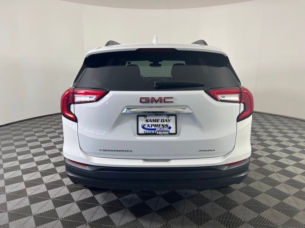 2023 GMC Terrain SLE