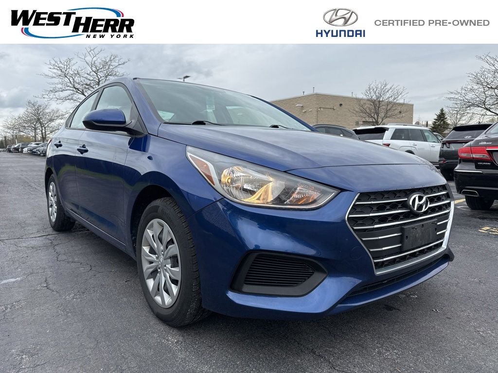 2022 Hyundai Accent SE