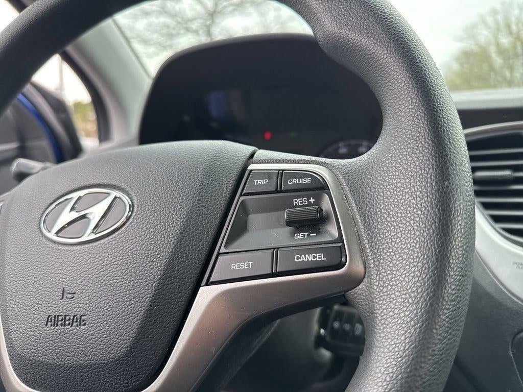 2022 Hyundai ACCENT SE
