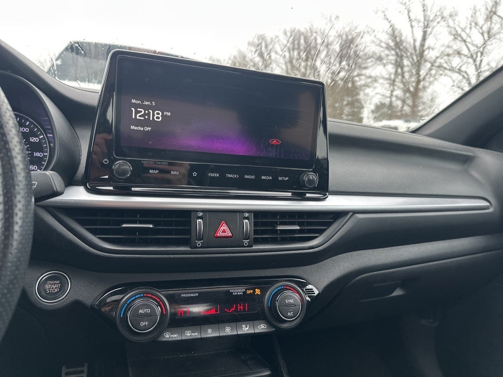 2023 Kia Forte GT-Line