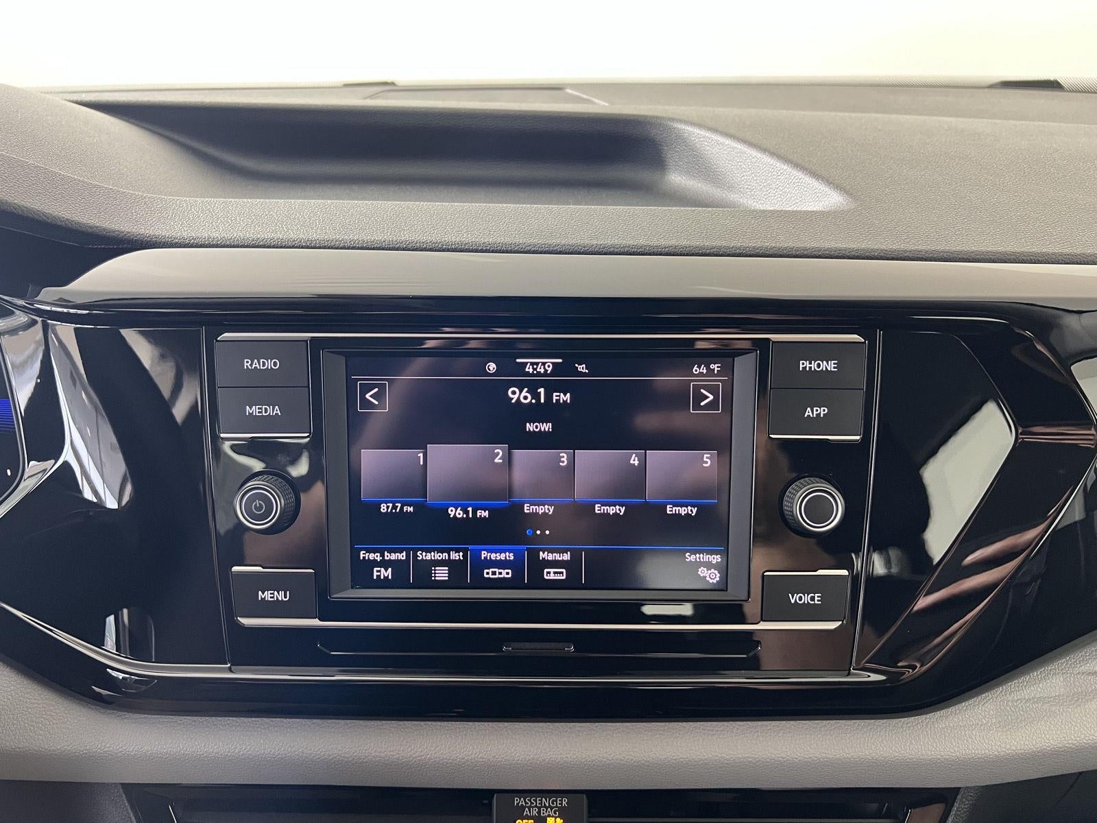 2024 Volkswagen Taos S