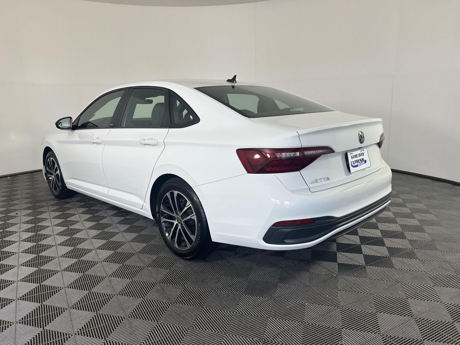 2023 Volkswagen Jetta Sport