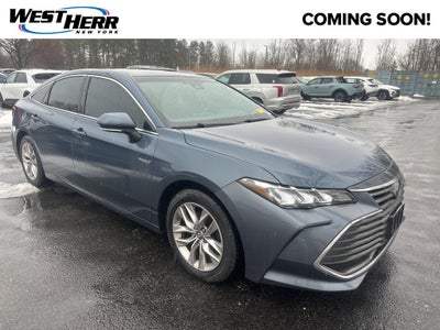 2019 Toyota Avalon Hybrid XLE Plus