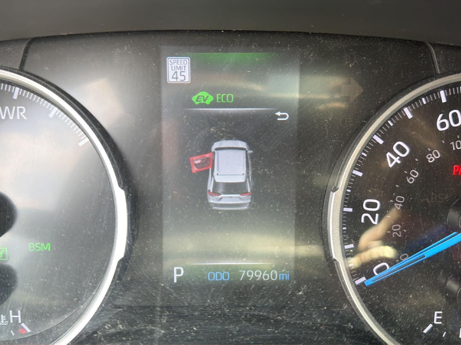 2022 Toyota RAV4 Hybrid SE