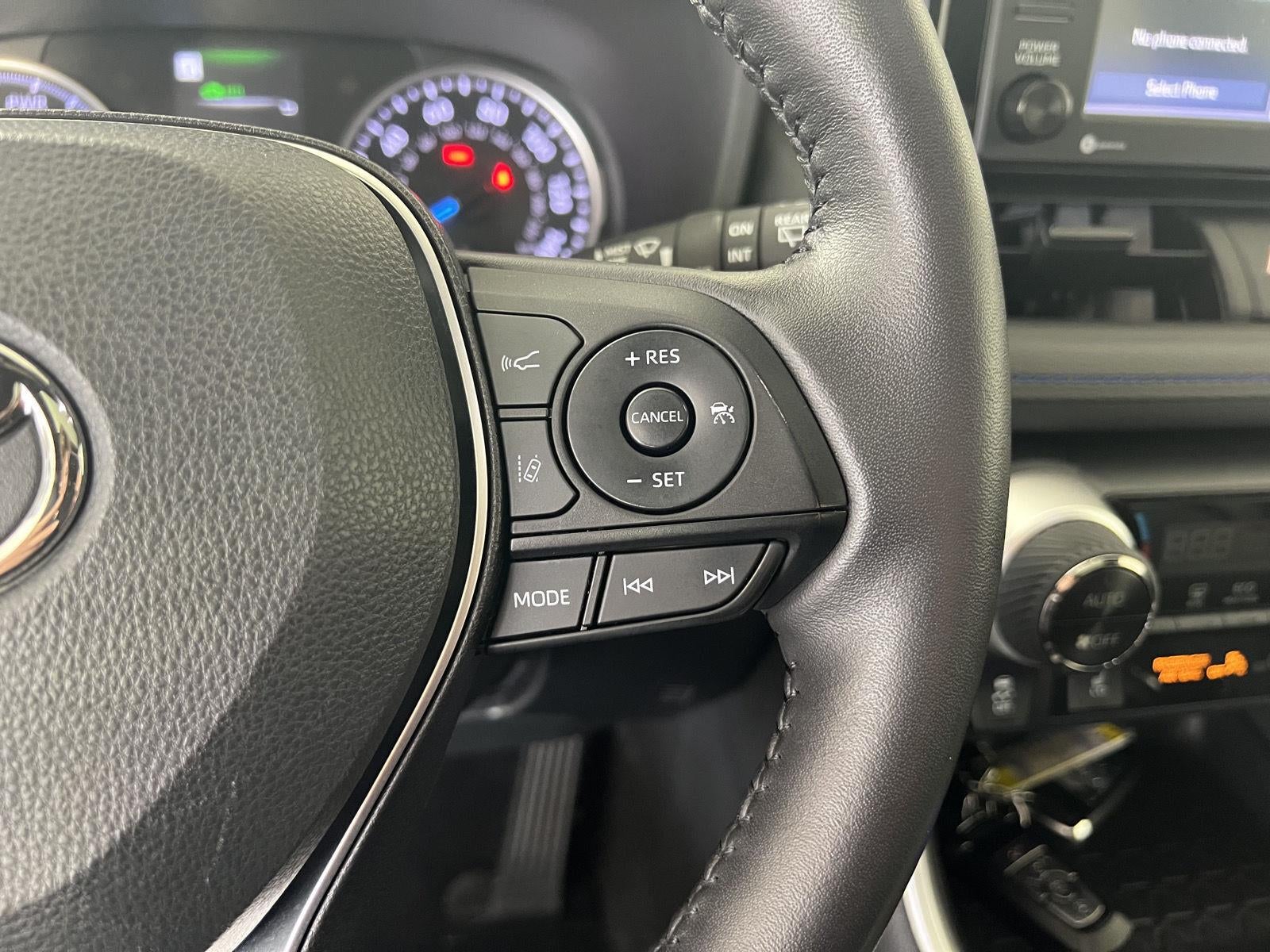 2022 Toyota RAV4 Hybrid SE