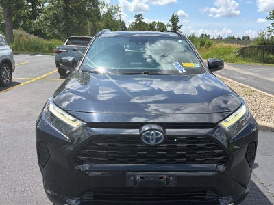 2022 Toyota RAV4 Hybrid SE