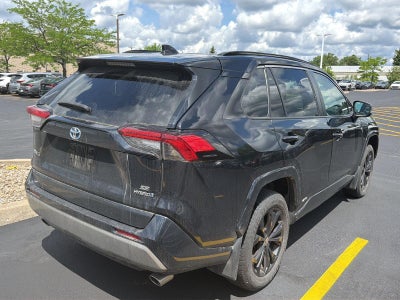 2022 Toyota RAV4 Hybrid SE