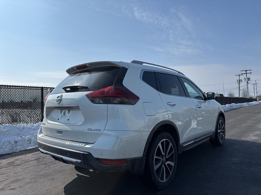 2020 Nissan Rogue SL