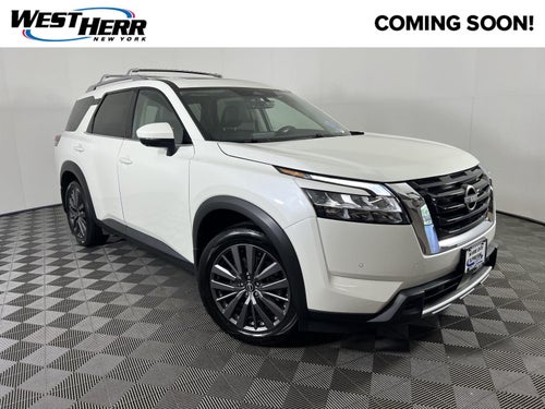 2023 Nissan Pathfinder SL