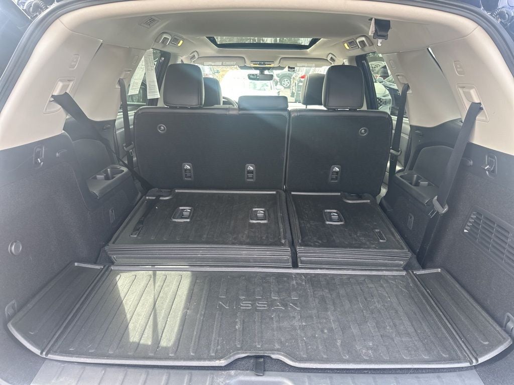 2025 Nissan Pathfinder Platinum