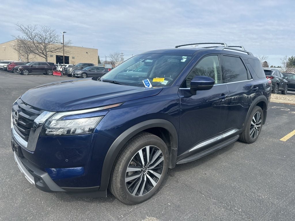 2025 Nissan Pathfinder Platinum