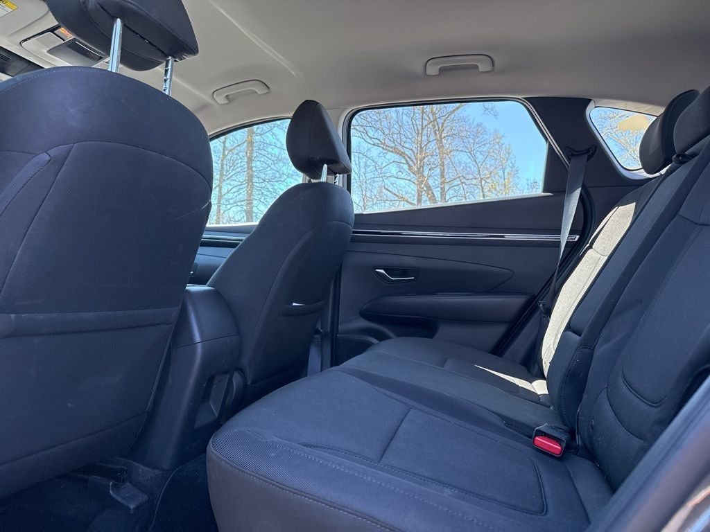 2022 Hyundai TUCSON SE