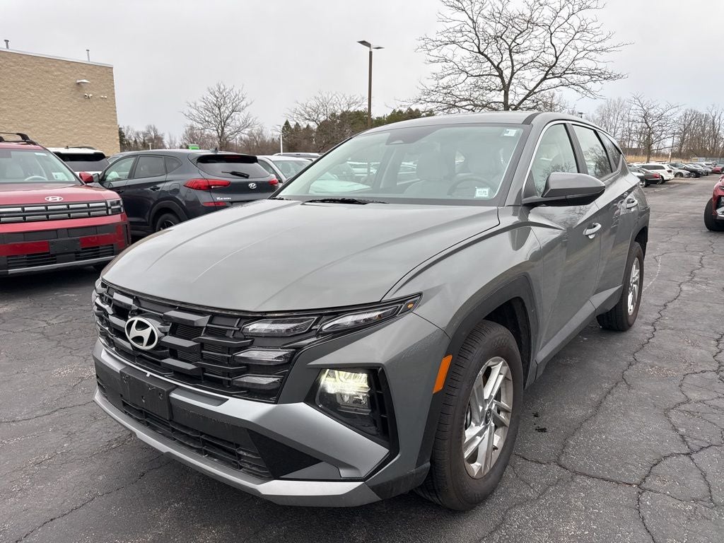 2026 Hyundai TUCSON SE