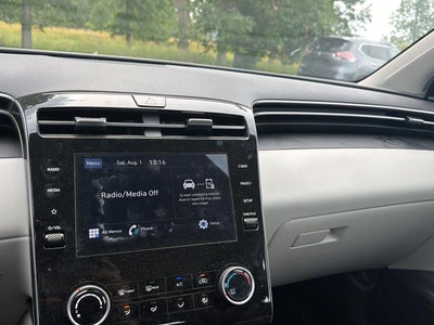 2024 Hyundai TUCSON SE