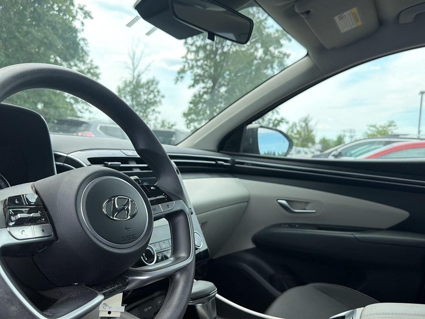 2024 Hyundai TUCSON SE