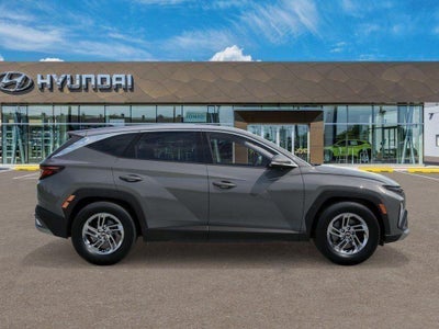 2026 Hyundai TUCSON SE AWD
