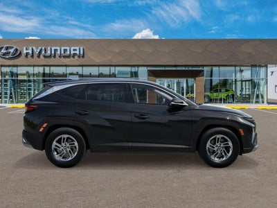 2026 Hyundai TUCSON SE AWD