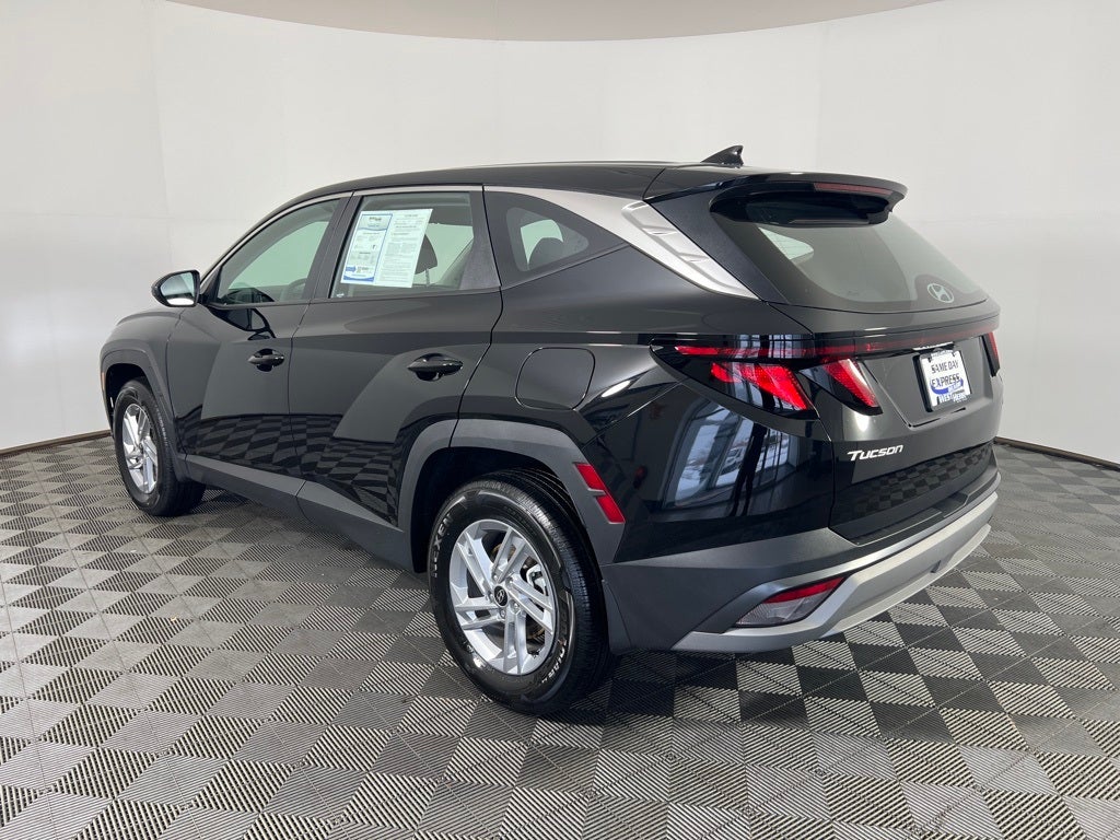 2025 Hyundai TUCSON SE