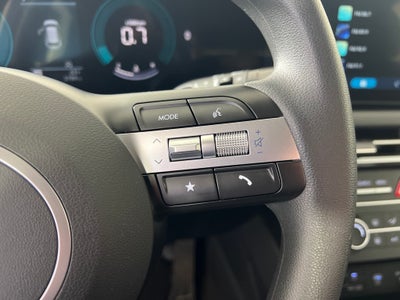 2025 Hyundai TUCSON SE