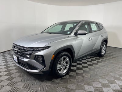 2025 Hyundai TUCSON SE