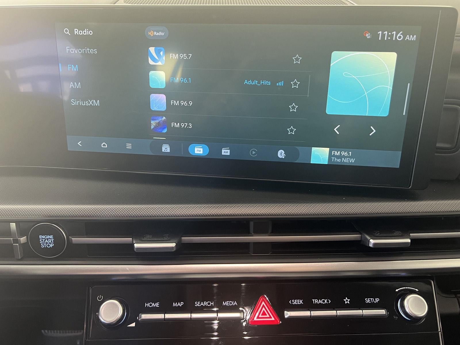 2024 Hyundai SANTA FE SE