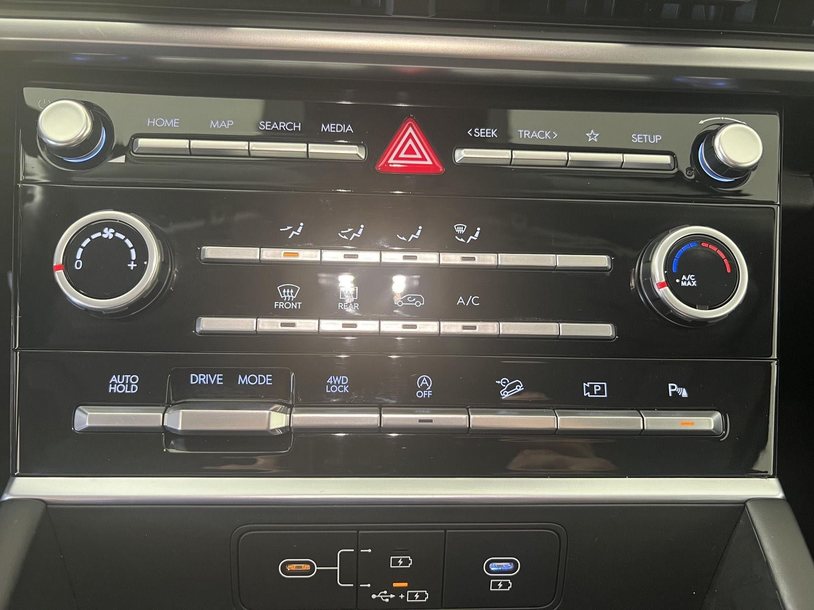 2024 Hyundai SANTA FE SE