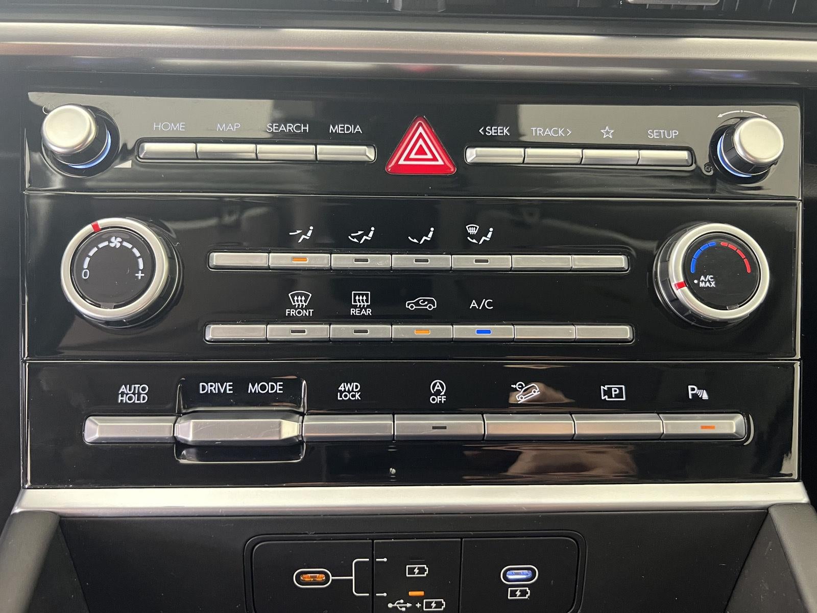 2026 Hyundai SANTA FE SE