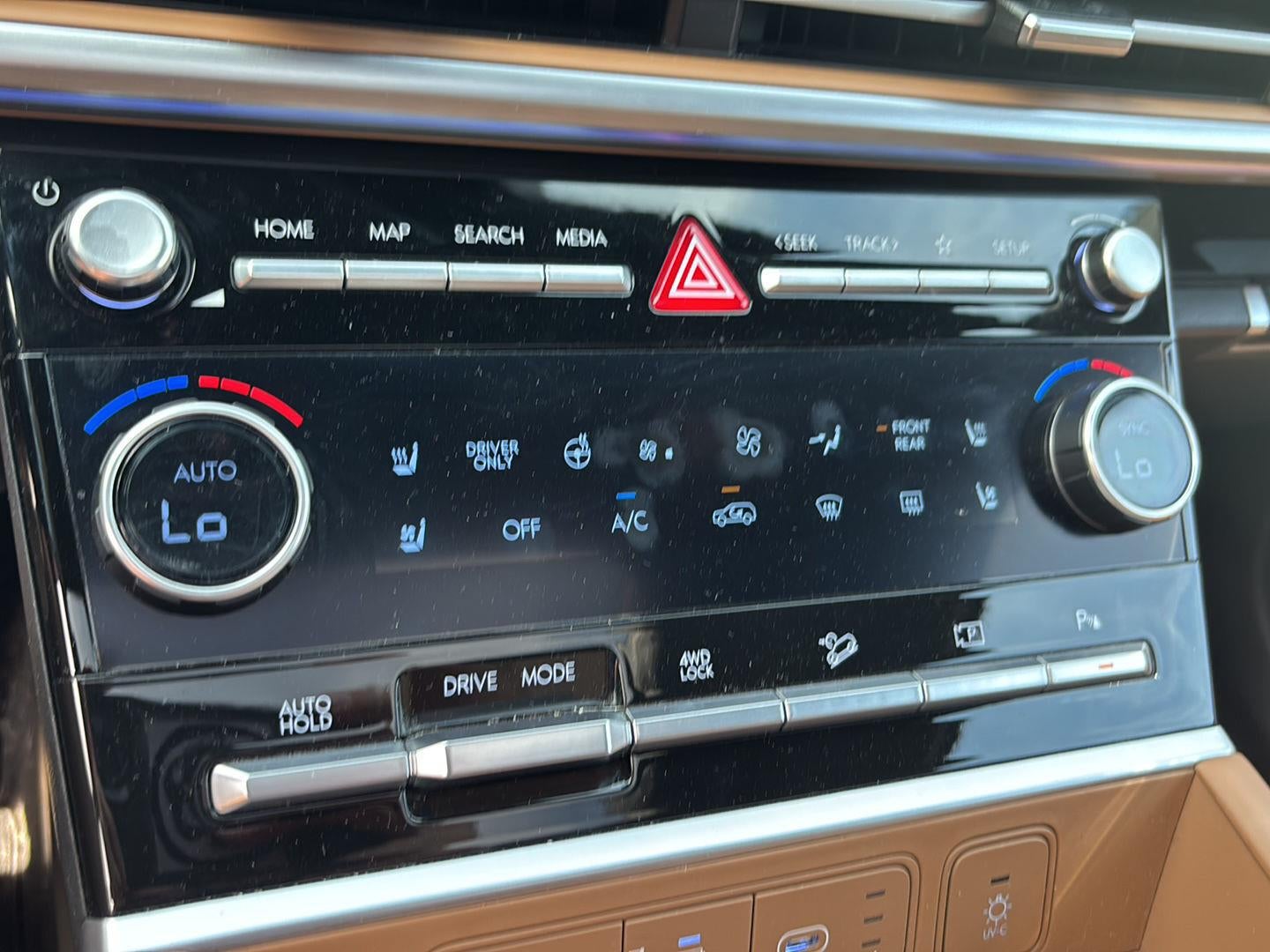 2024 Hyundai SANTA FE HYBRID Limited