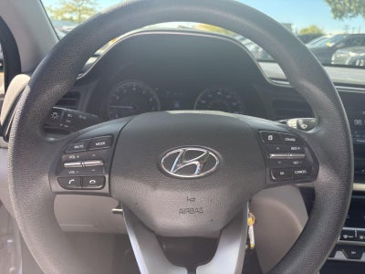 2020 Hyundai ELANTRA SE