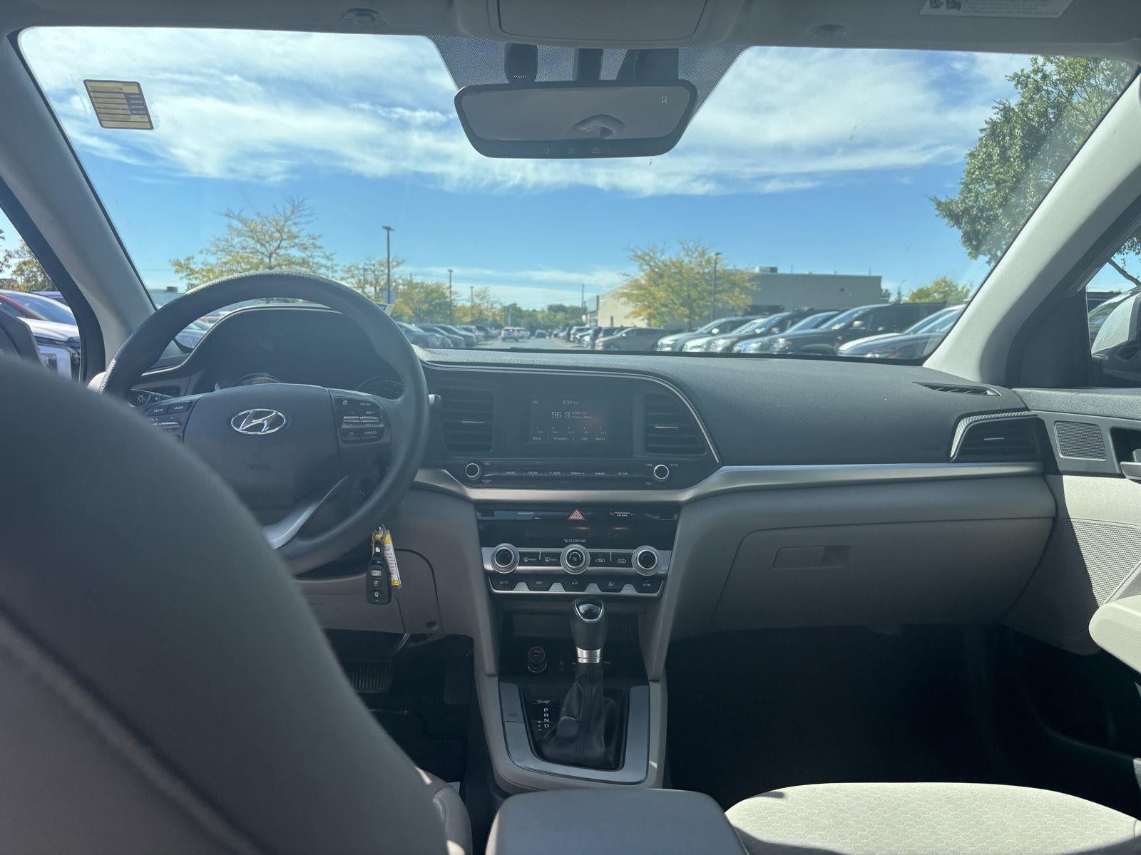 2020 Hyundai ELANTRA SE