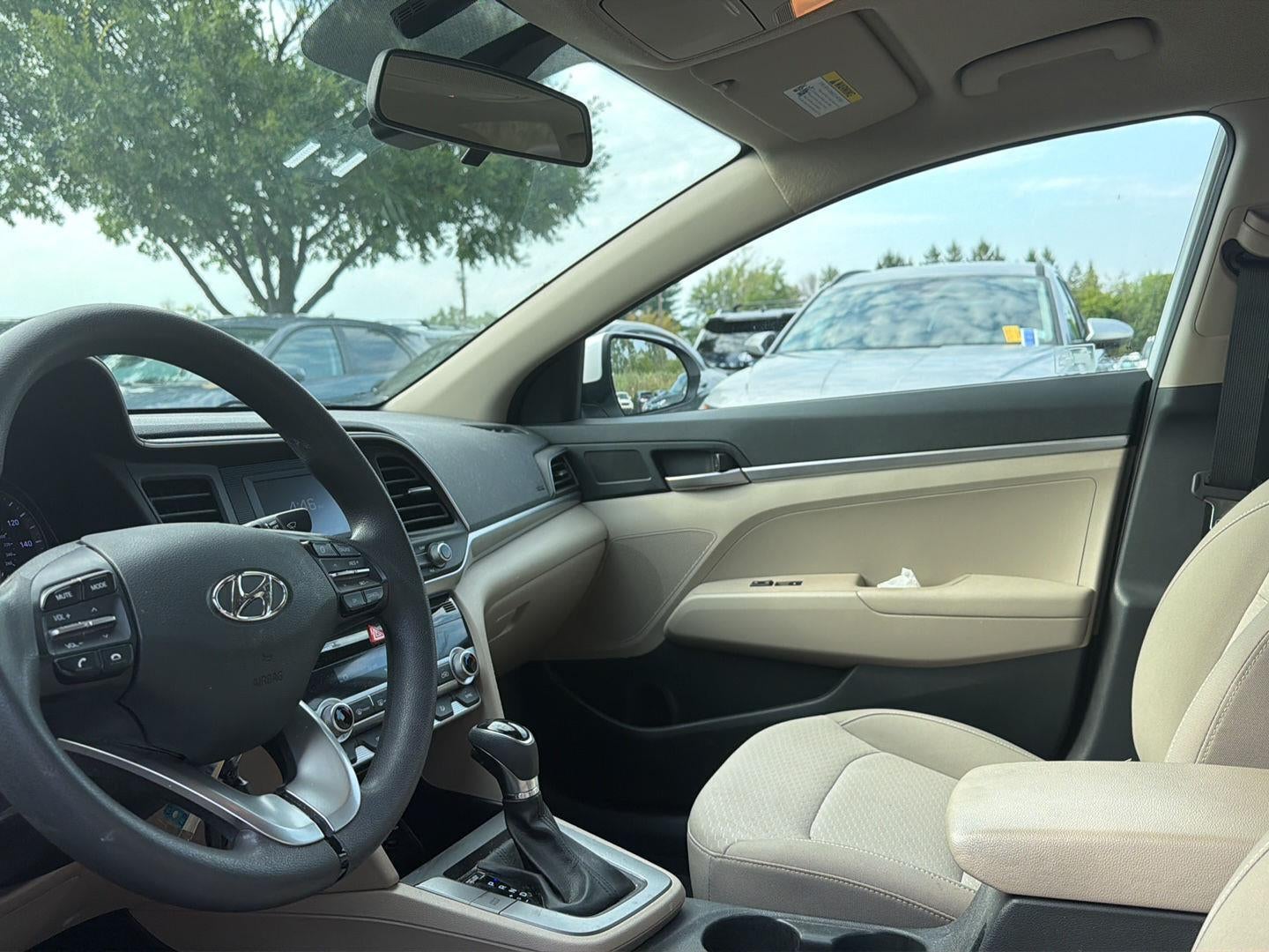 2020 Hyundai ELANTRA SE